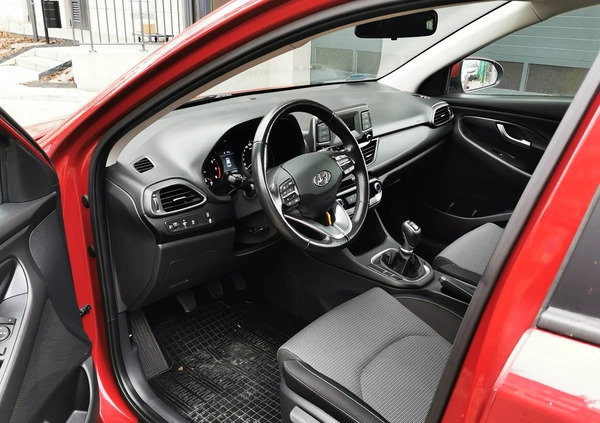 Hyundai I30 cena 51900 przebieg: 137000, rok produkcji 2021 z Rawicz małe 92